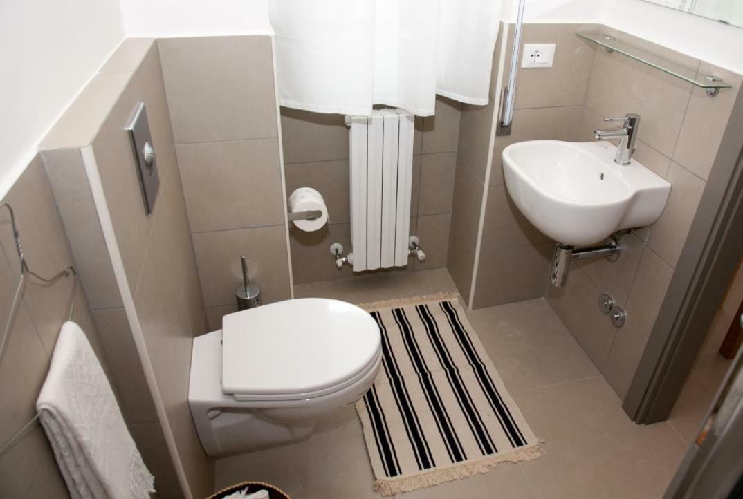 Sulmare Alba Adriatica Bed & Breakfast Екстериор снимка