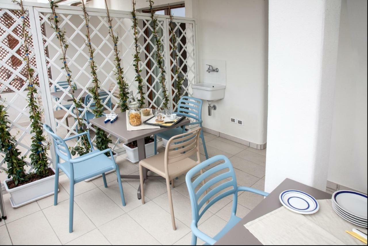 Sulmare Alba Adriatica Bed & Breakfast Екстериор снимка
