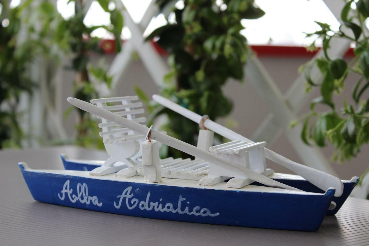 Sulmare Alba Adriatica Bed & Breakfast Екстериор снимка